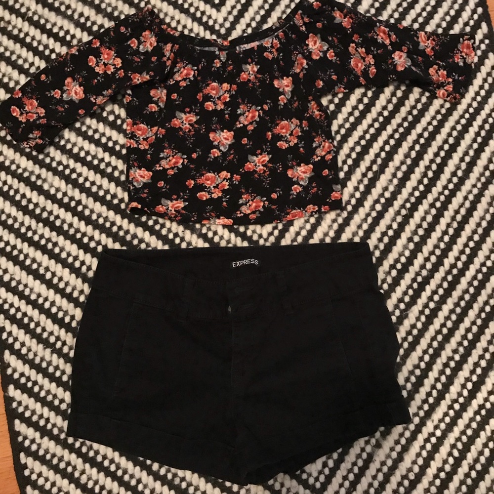 Floral cropped top